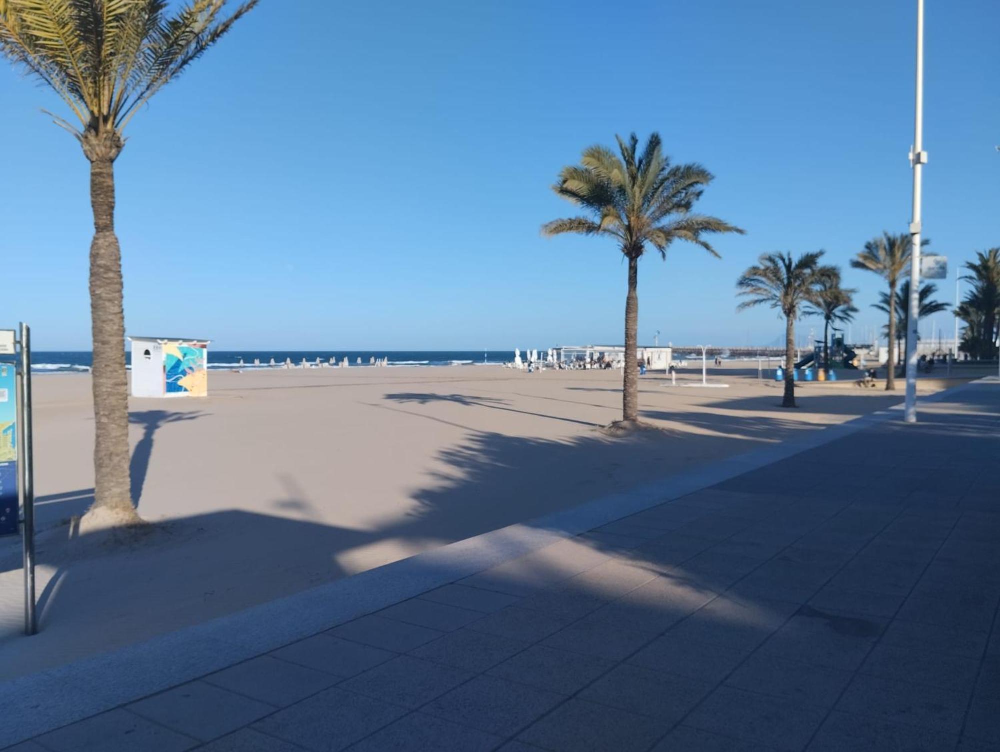 Baleares III Apartamento A 100 Metros De La Arena Playa de Gandia Bagian luar foto
